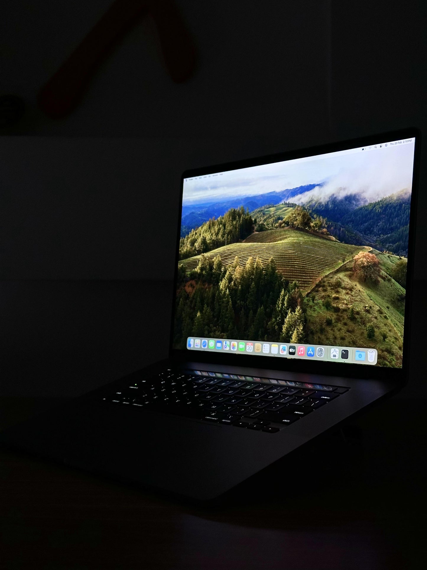APPLE MACBOOK PRO 16-INCH i9 2019 TOUCHBAR LAPTOP OFFERS