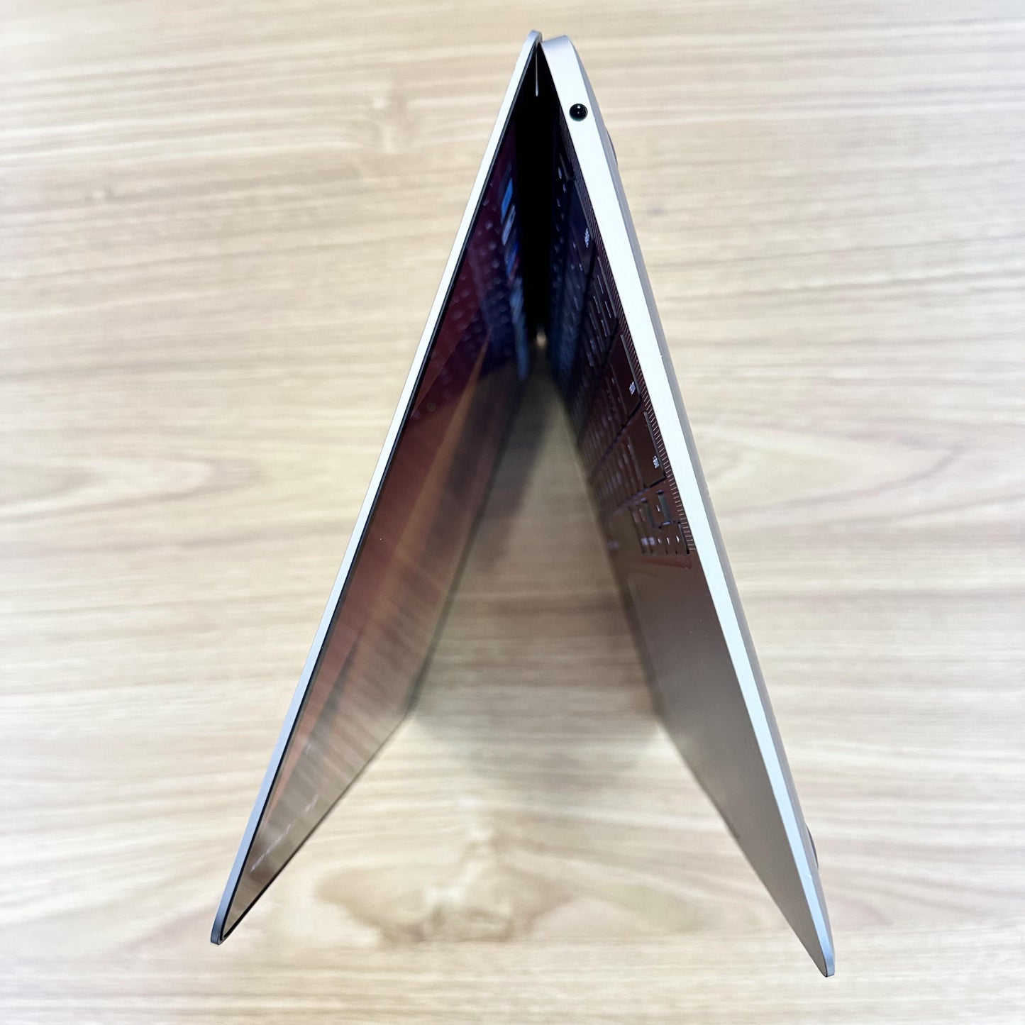 MACBOOK AIR M1 13.3"(2560x1600) LAPTOP (OPEN BOX WITH WARRANTY)