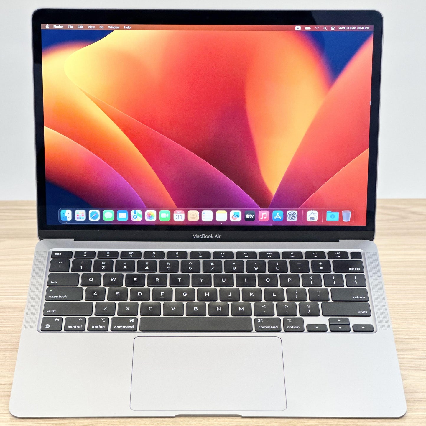 MACBOOK AIR M1 13.3"(2560x1600) LAPTOP (OPEN BOX WITH WARRANTY)