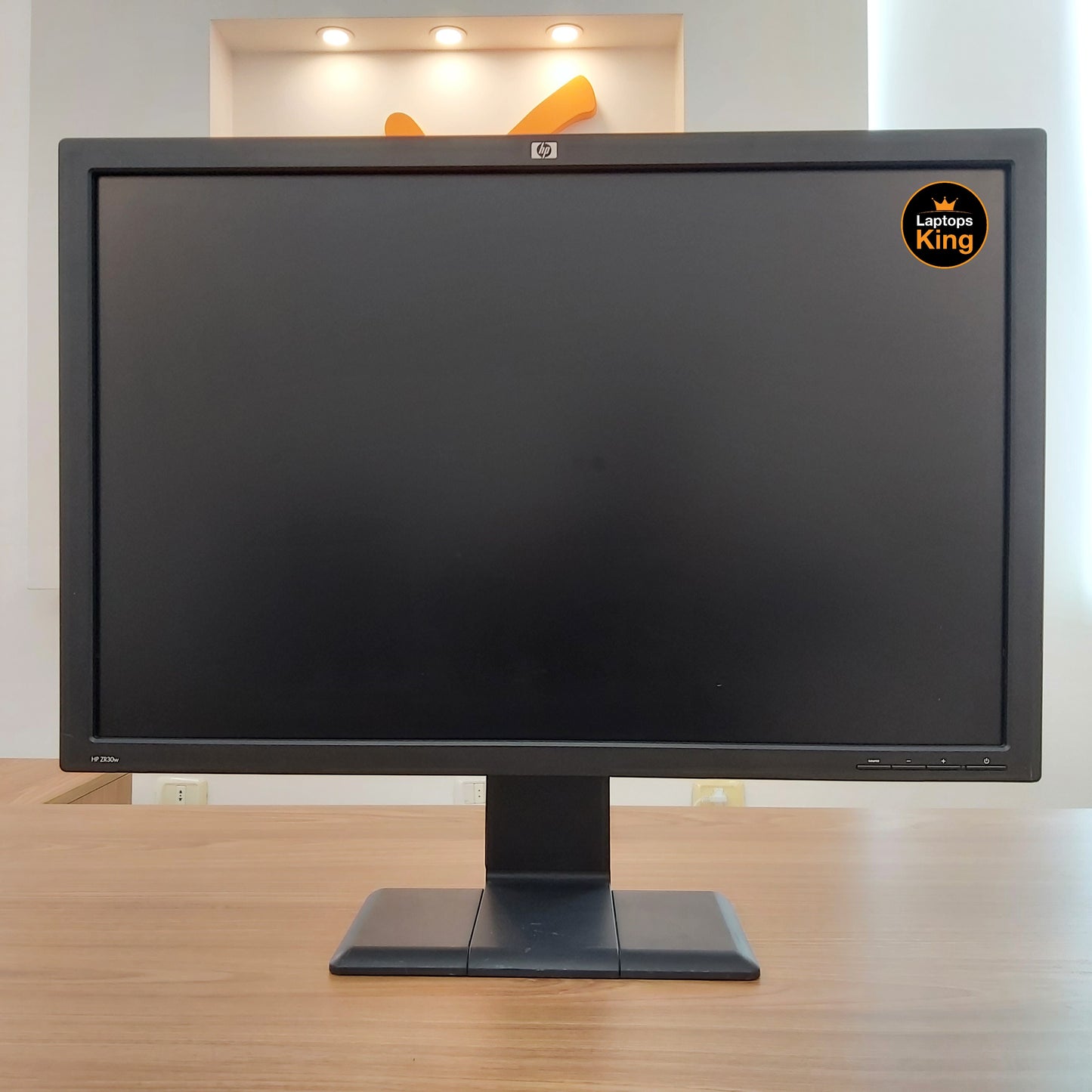 HP ZR30W 30" 2560x1600 Professional Monitor (Used Very Clean) Best computer monitor, gaming monitor, professional monitor, monitor for sale in Lebanon, monitor in Lebanon, laptops king Lebanon