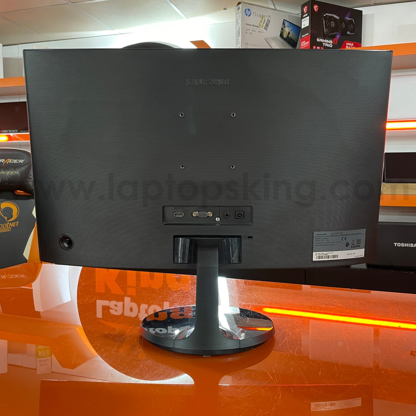 Samsung C24F390FH 24" Fhd Curved Monitor (Used Very Clean)