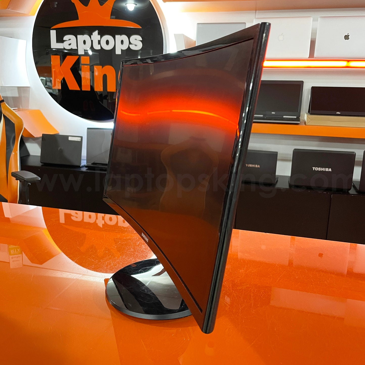 Samsung C24F390FH 24" Fhd Curved Monitor (Used Very Clean)