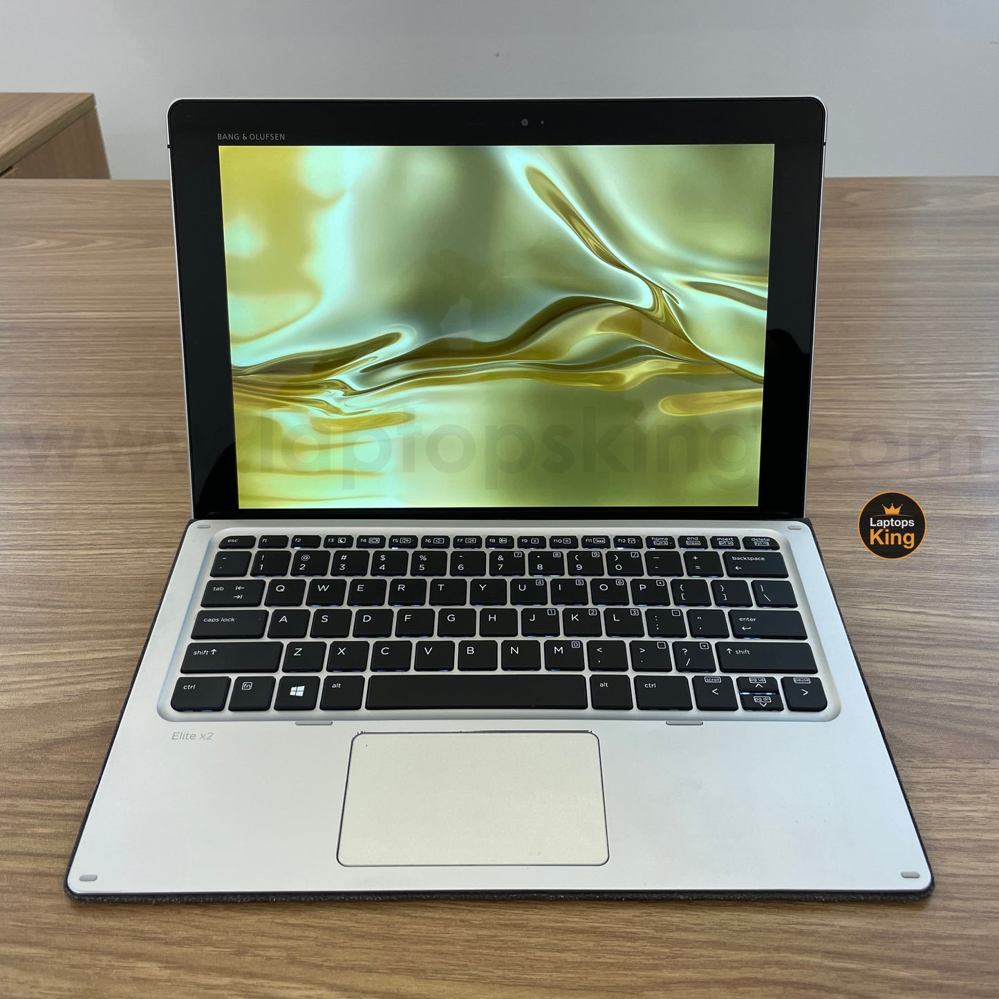 HP Elite X2 1012 2in1 Core M7-6Y75 Touchscreen With Pen Detachable Laptop (Used Very Clean) Computer for sale Lebanon, laptop in Lebanon, laptop for sale Lebanon, best programming laptop, laptop for sale in Lebanon, laptops for sale in Lebanon, laptop for sale in Lebanon, buy computer Lebanon, buy laptop Lebanon.