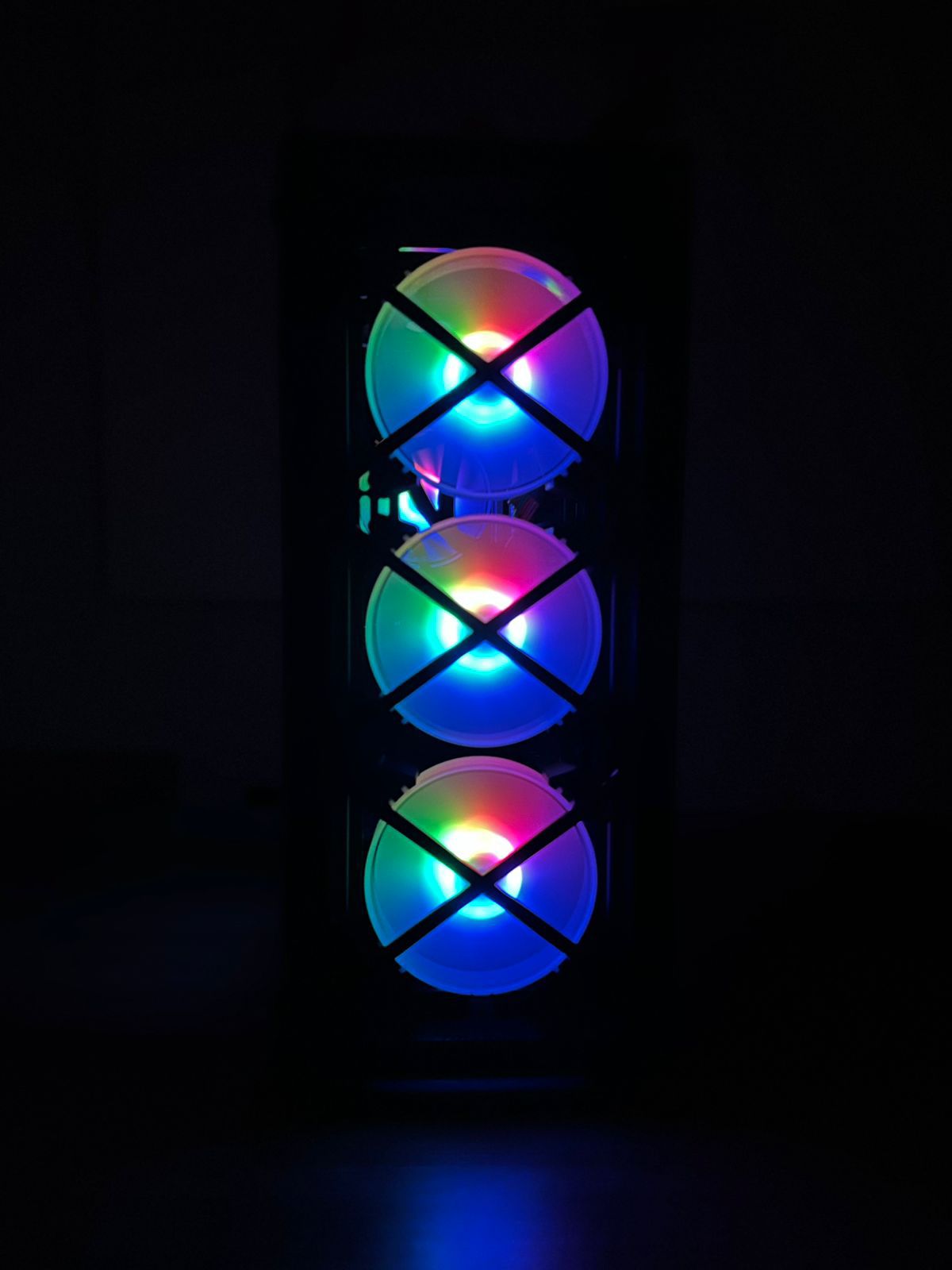 MAGNUM GAMING DESKTOP  RYZEN 5 2600X CPU  VGA GTX 1060 6GB