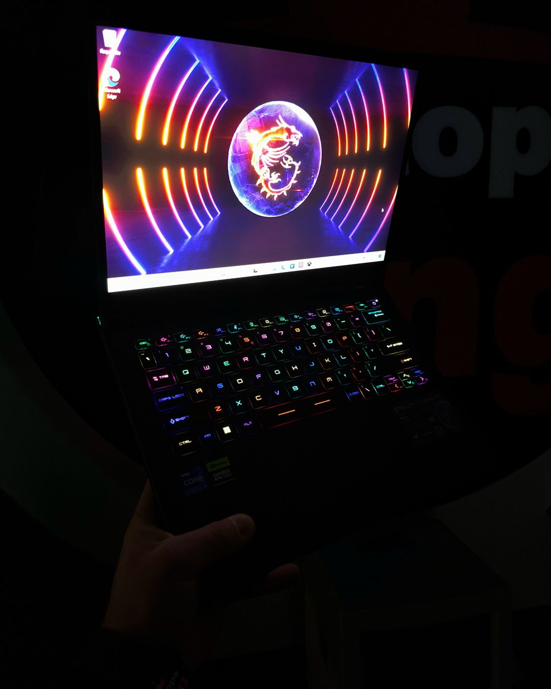 MSI STEALTH A13VF GAMING LAPTOPS  CORE i7-13620H CPU GEFORCE RTX 4060 8GB  TX 4060 + 14” 144HZ (BRAND NEW)