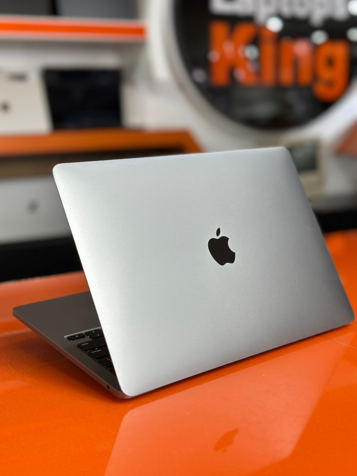 Apple MacBook Pro M1 8GB RAM 256GB SSD 13.3" Touch Bar Laptop (Open Box)