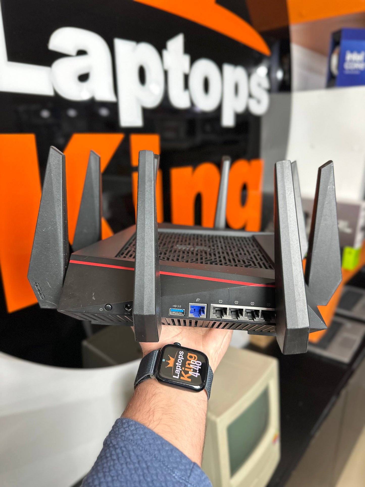 ASUS RT-AC5300 ROUTER (USED VERY CLEAN)