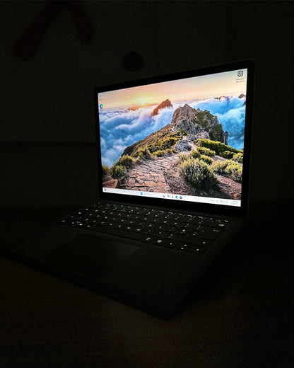 Microsoft Surface 4 Core i5-1145G7 13.3" 2K Pixel Sense Touch Laptop (OPEN BOX)