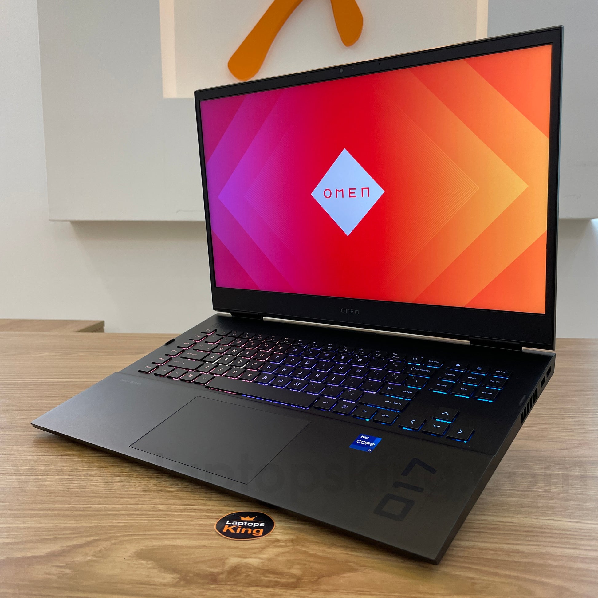 Hp Omen 17-CM2047 Core i7-13700hx Rtx 4070 165hz Qhd Gaming