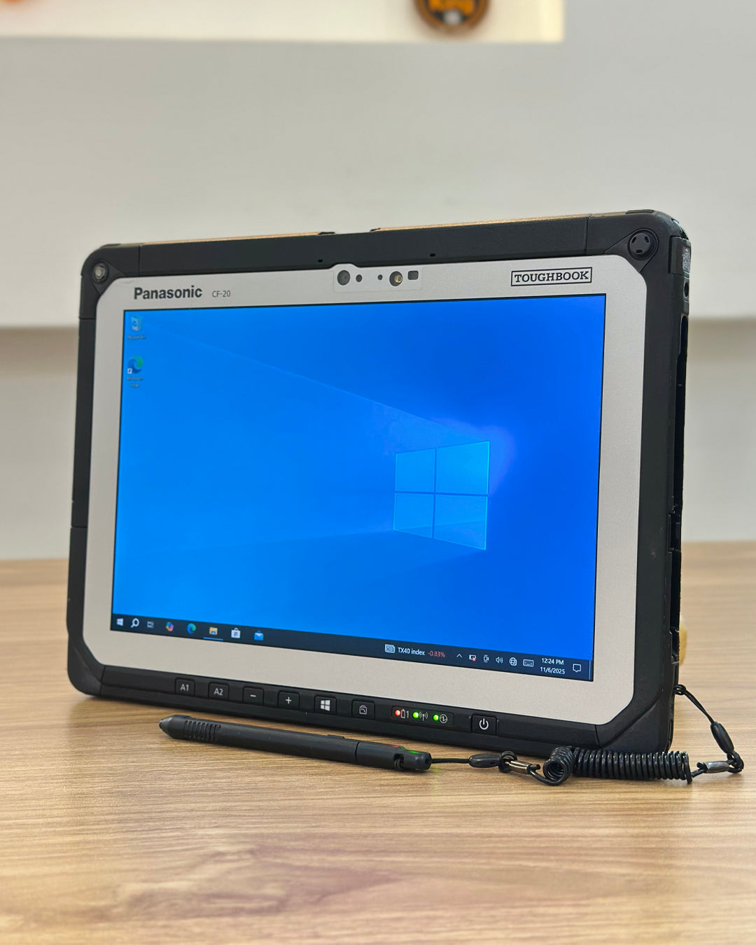PANASONIC TOUGHBOOK CF 20 CORE i5-7Y57 10