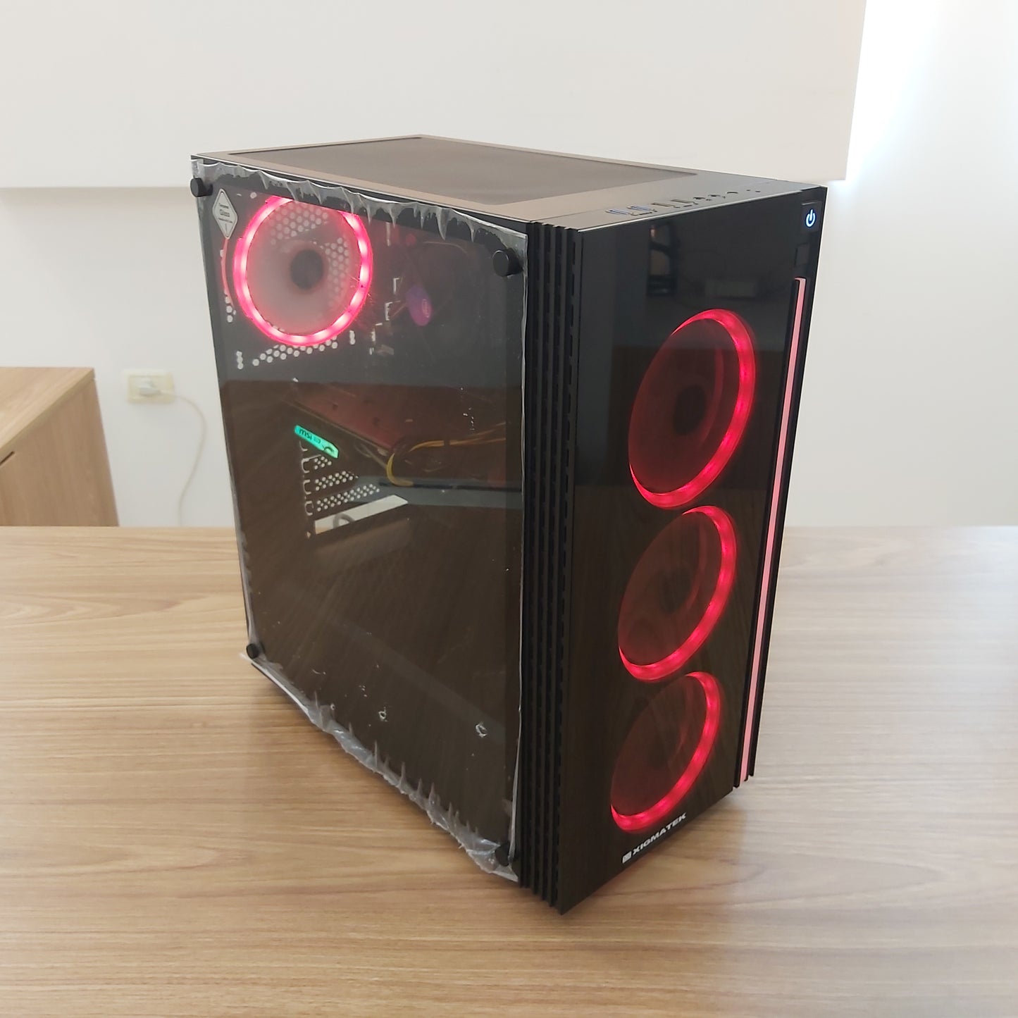 Xigmatek RGB Gaming Desktop (Open Box)