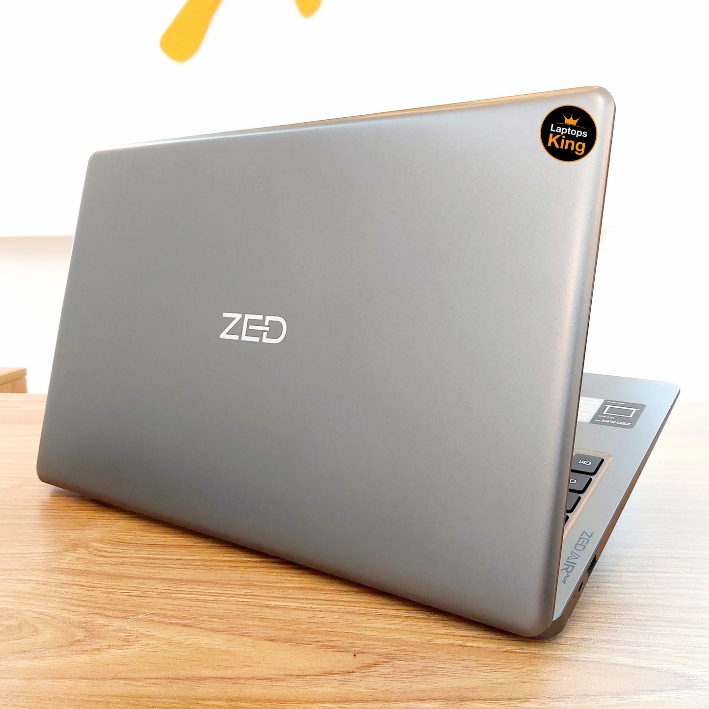 Ilife Zed Air Plus Laptop (Used Like New)
