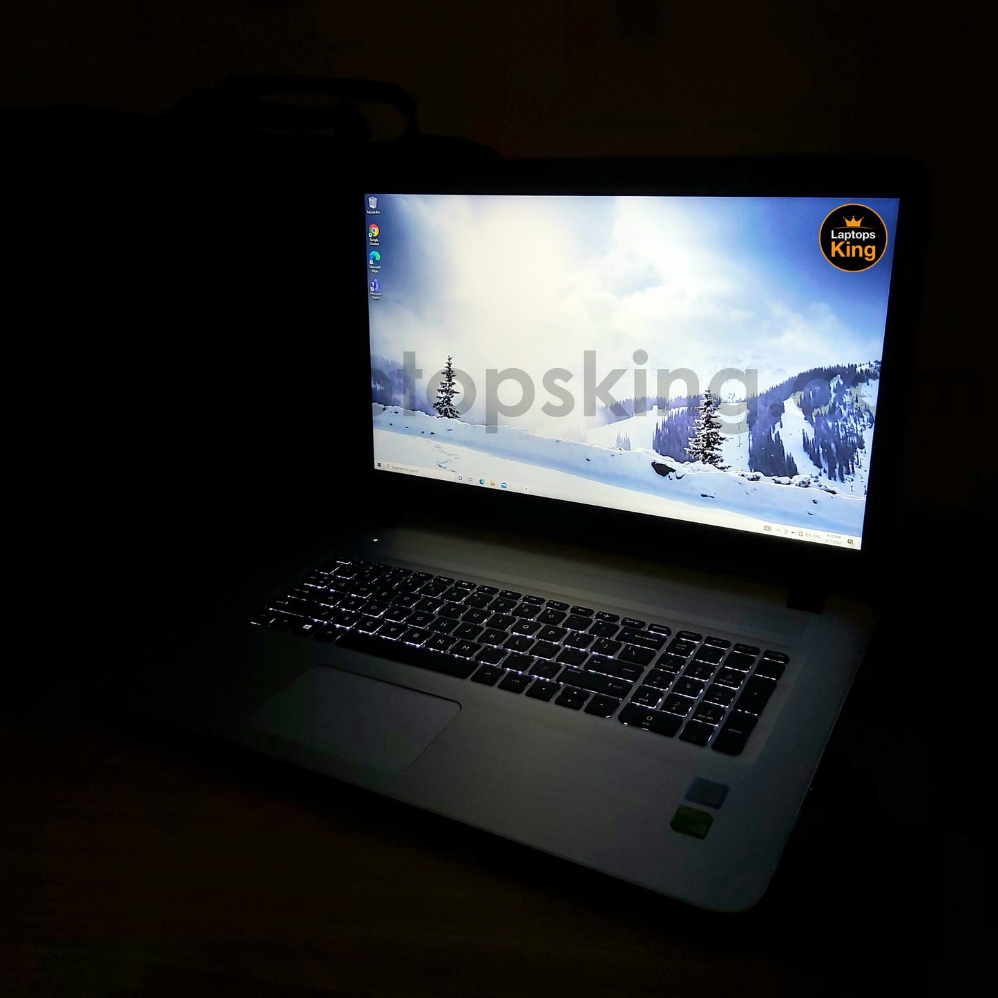 Hp Envy 17 Inch GeForce 940MX Laptop (Used Very Clean)