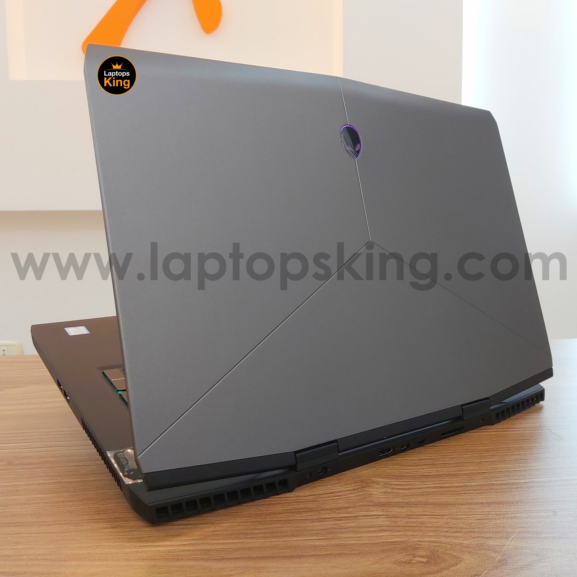 Alienware M17 Rtx 2080 i7-8750h Gaming Laptop (New Open Box