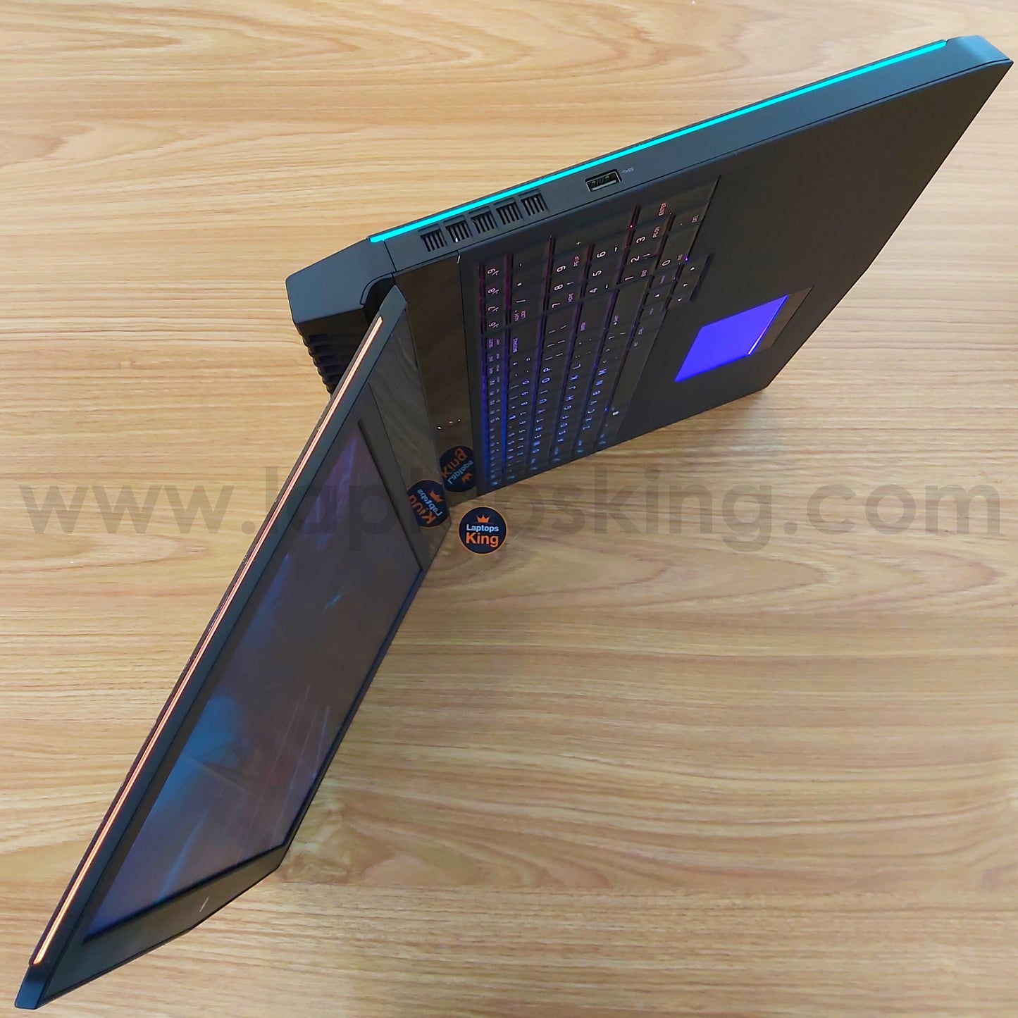Alienware 17 R5 RGB Gaming Laptop Offers (Used in USA -  Very Clean)