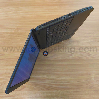 Toshiba Satellite C855d DC Laptop (Used Very Clean)
