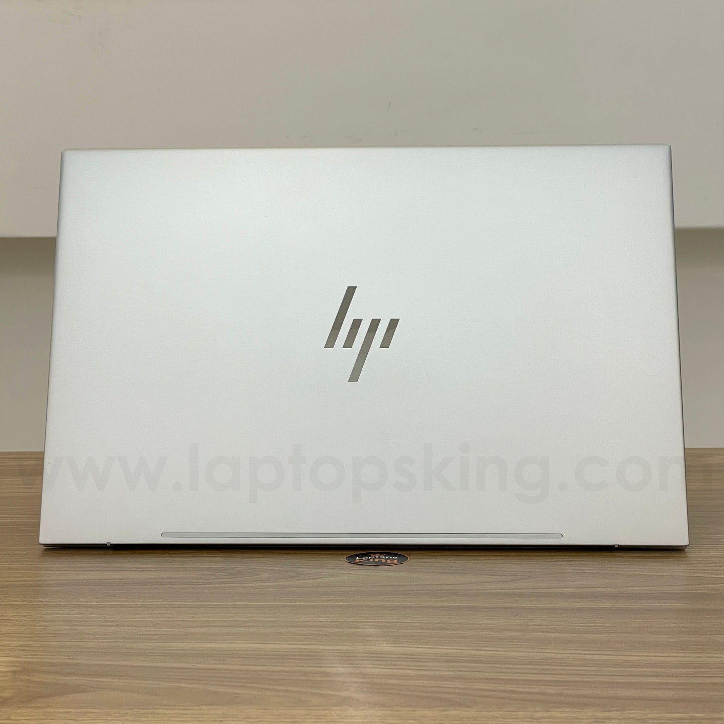 HP Envy 17-CH Core i7-1165g7 Iris Xe 17.3" Touch Laptop Offers (New Open Box)